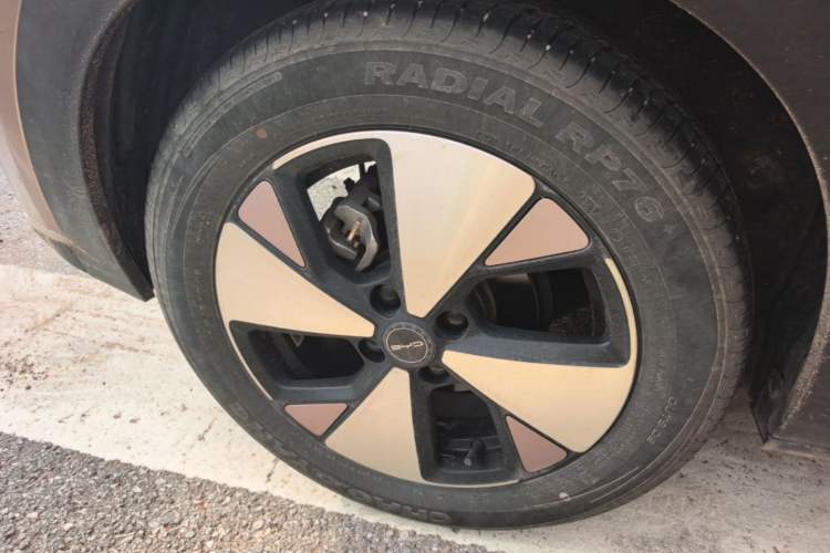 Used BYD Dolphin 2023 420 km Fashion Edition Exterior 5