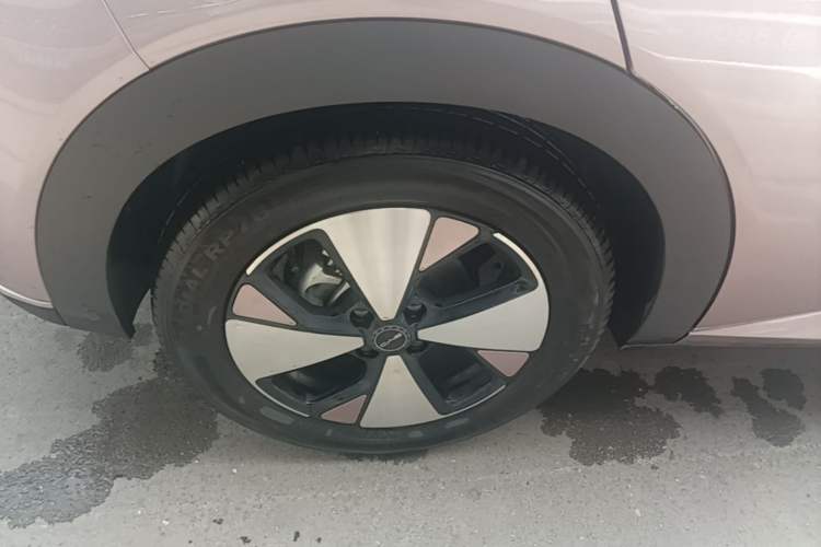 Used BYD Dolphin 2023 420 km Fashion Edition Exterior 5