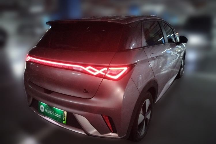 Used BYD Dolphin 2023 420 km Fashion Edition Exterior 5