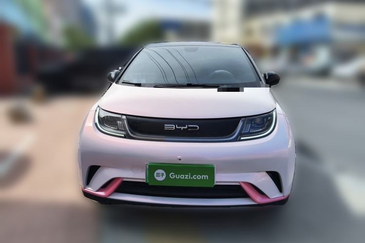 Used BYD Dolphin 2023 420 km Fashion Edition Front