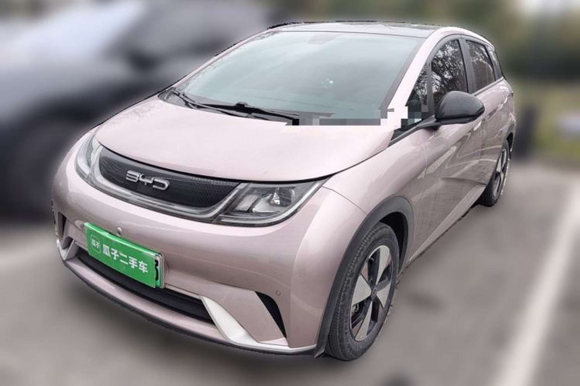 Used BYD Dolphin 2023 420 km Fashion Edition Front Left 45 Deg