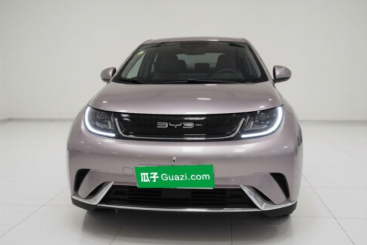Used BYD Dolphin 2023 420 km Free Version Front