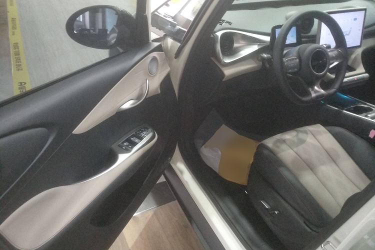Used BYD Dolphin 2023 420 km Free Version Driver Seat
