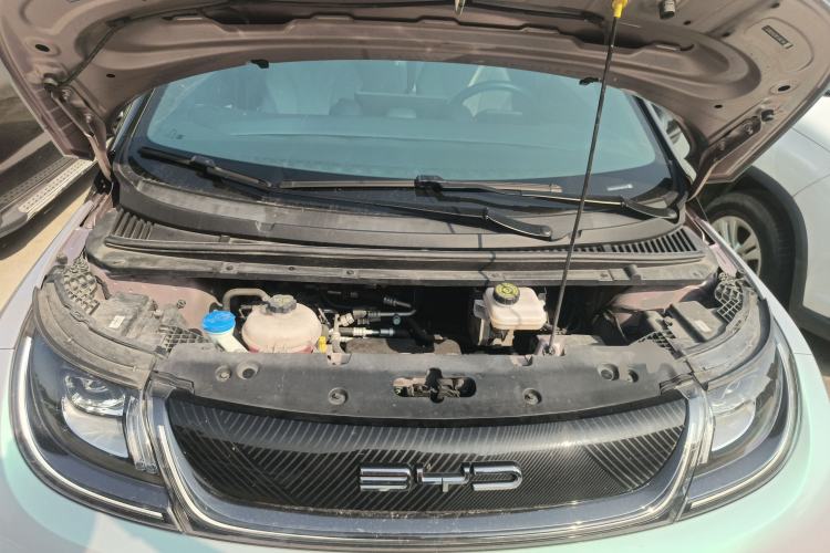 Used BYD Dolphin 2023 420 km Fashion Edition Engine Bay