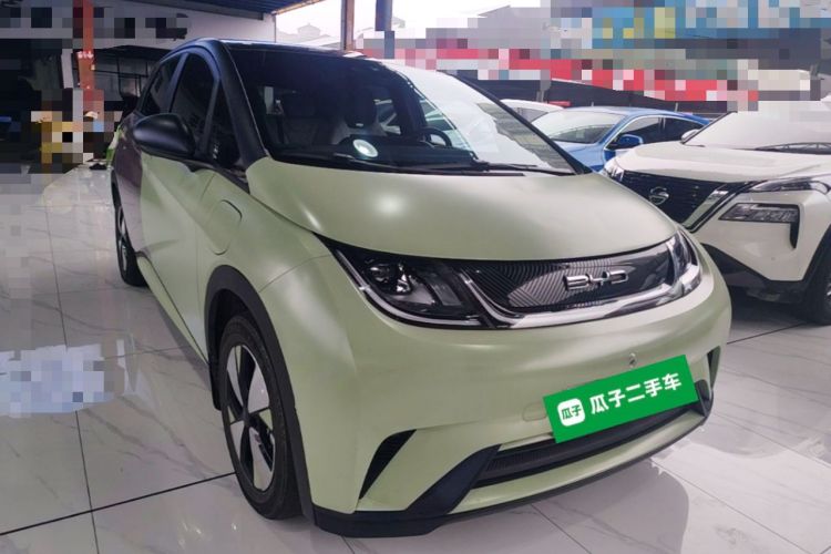 Used BYD Dolphin 2023 420 km Fashion Edition Front Right 45 Deg