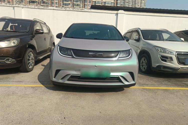 Used BYD Dolphin 2023 420 km Fashion Edition Front