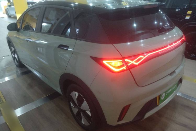 Used BYD Dolphin 2023 420 km Free Version Left Side