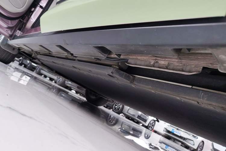 Used BYD Dolphin 2023 420 km Fashion Edition Left Side Sill