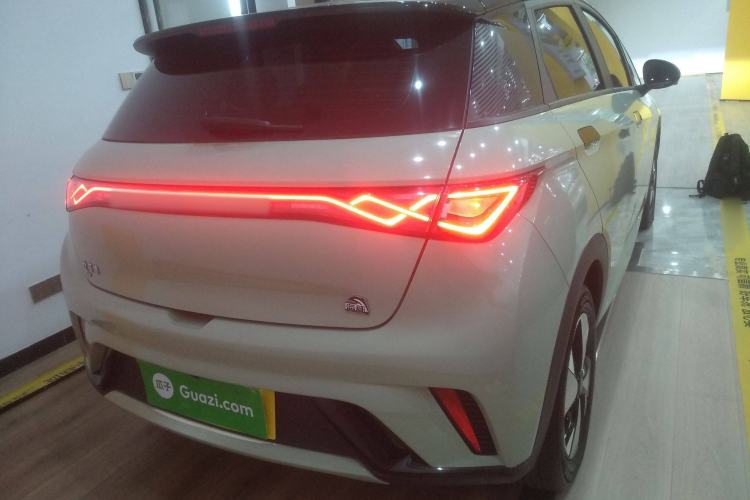 Used BYD Dolphin 2023 420 km Free Version Rear