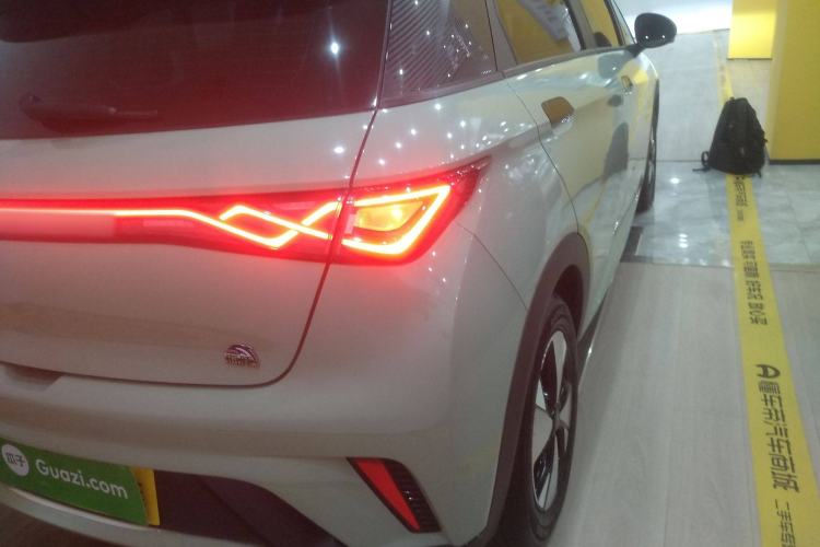 Used BYD Dolphin 2023 420 km Free Version Right Rear Taillight