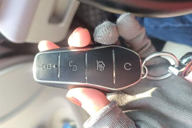 Used BYD Dolphin 2023 420 km Fashion Edition Vehicle Key