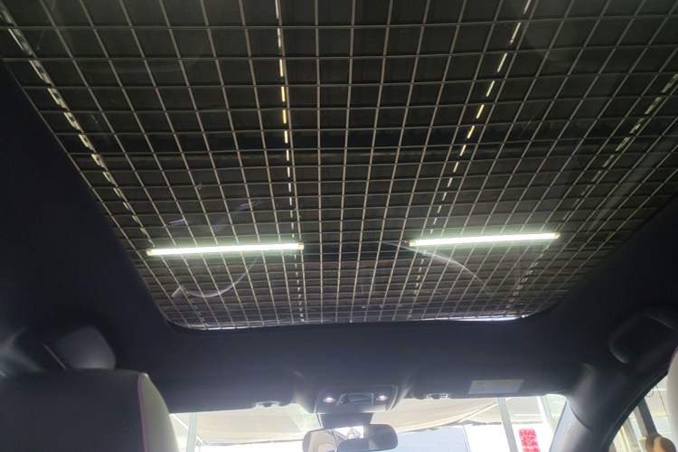 Used BYD Dolphin 2023 420 km Fashion Edition Headliner