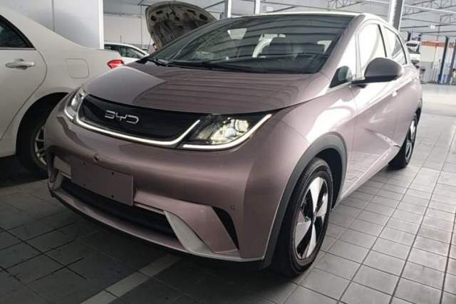 Used BYD Dolphin 2023 420 km Fashion Edition