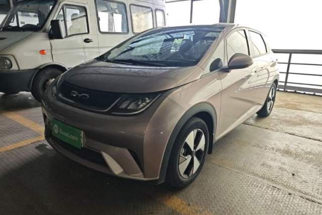 Used BYD Dolphin 2023 420 km Fashion Edition