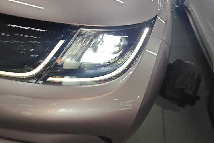 Used BYD Dolphin 2023 420 km Fashion Edition Left Front Headlight