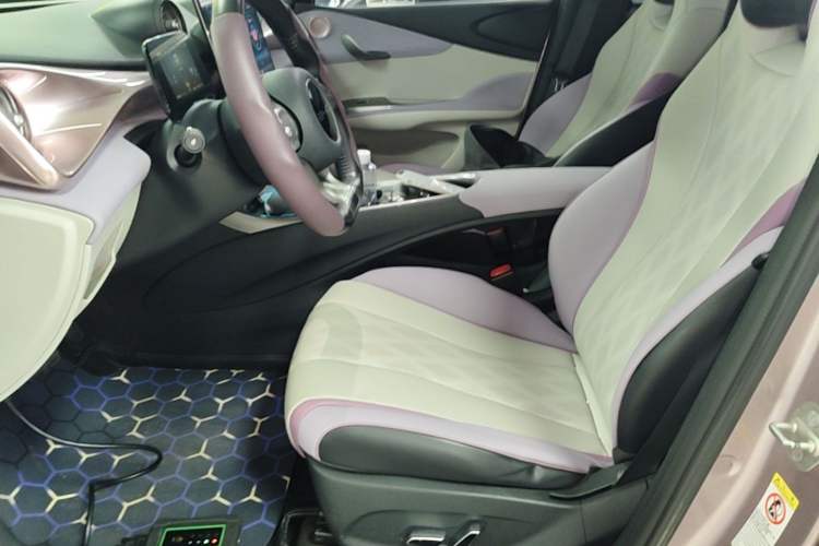 Used BYD Dolphin 2023 420 km Free Version Left Front Seat