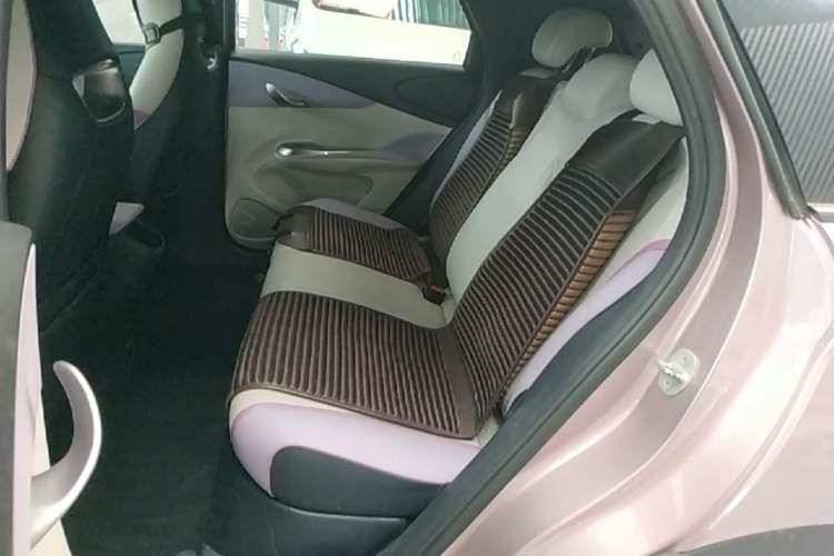 Used BYD Dolphin 2023 420 km Free Version Left Rear Seat