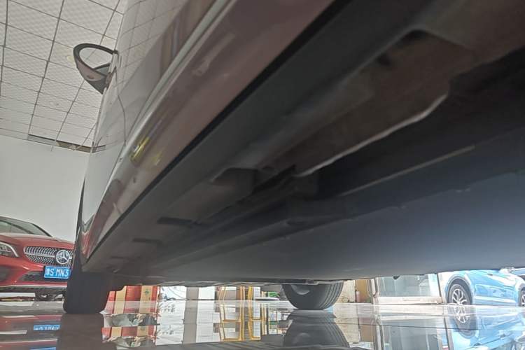 Used BYD Dolphin 2023 420 km Fashion Edition Left Side Sill