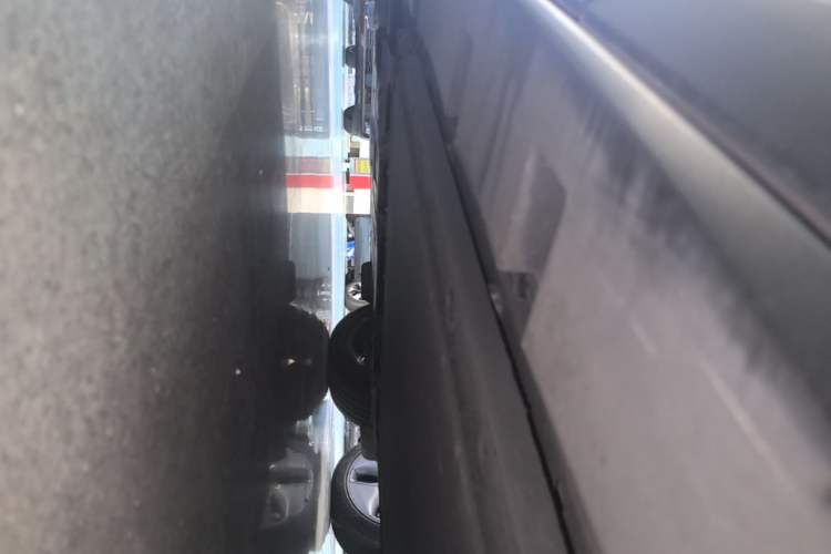 Used BYD Dolphin 2023 401km Knight Edition Left Side Sill