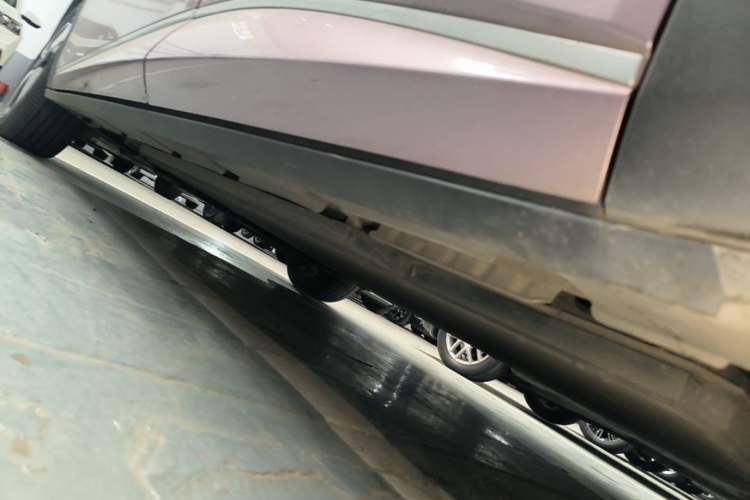 Used BYD Dolphin 2023 420 km Free Version Left Side Sill