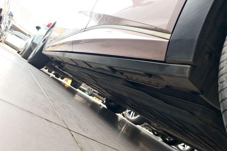 Used BYD Dolphin 2023 420 km Free Version Left Side Sill