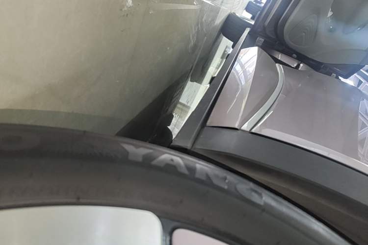 Used BYD Dolphin 2023 420 km Free Version Left Side Sill