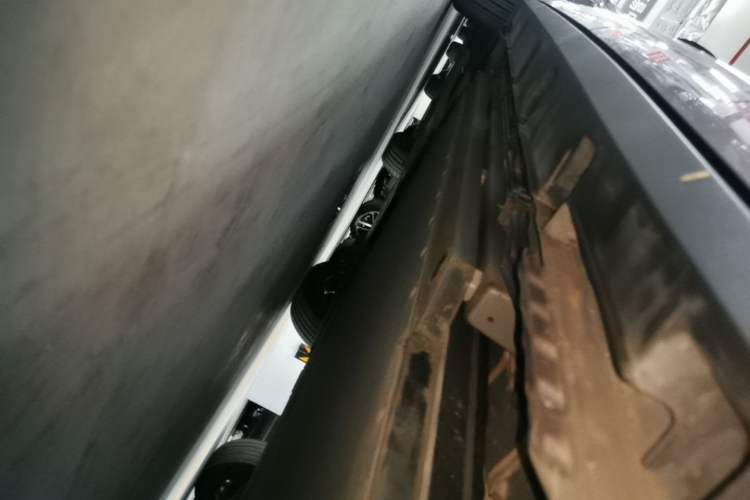Used BYD Dolphin 2023 420 km Fashion Edition Left Side Sill
