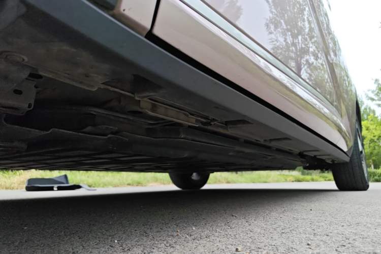 Used BYD Dolphin 2023 420 km Fashion Edition Left Side Sill