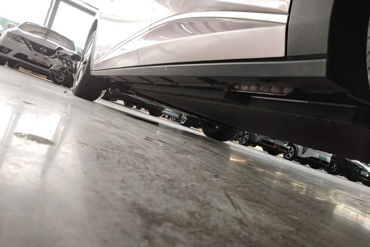 Used BYD Dolphin 2023 420 km Fashion Edition Left Side Sill