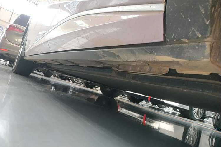 Used BYD Dolphin 2023 420 km Free Version Left Side Sill