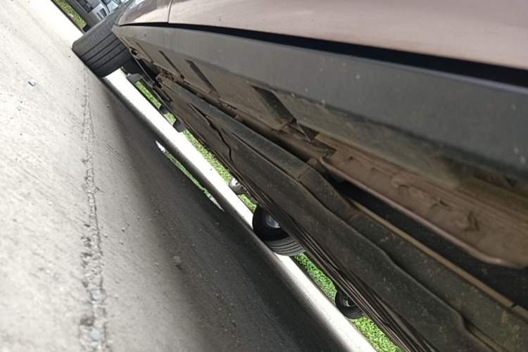 Used BYD Dolphin 2023 420 km Fashion Edition Left Side Sill