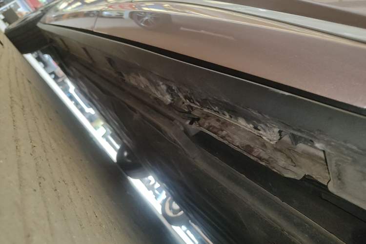 Used BYD Dolphin 2023 420 km Free Version Left Side Sill