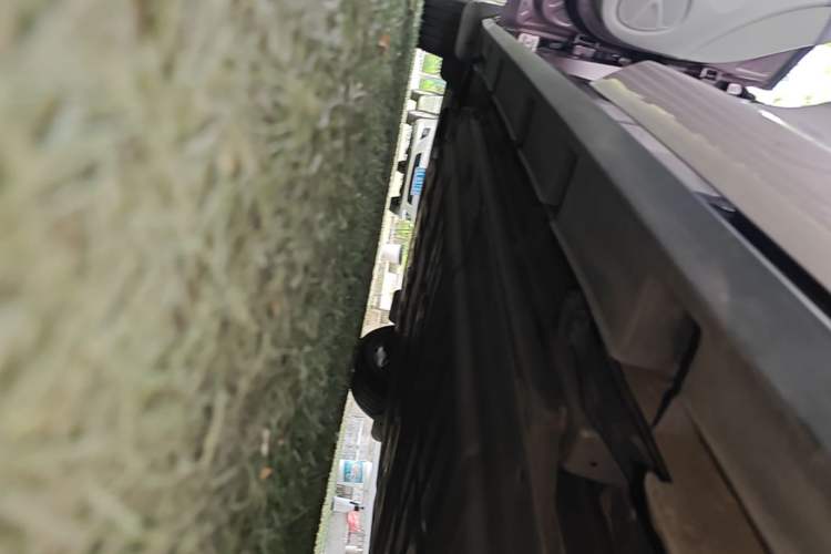 Used BYD Dolphin 2023 420 km Fashion Edition Left Side Sill