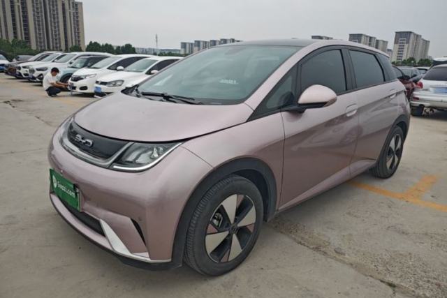Used BYD Dolphin 2023 420 km Fashion Edition