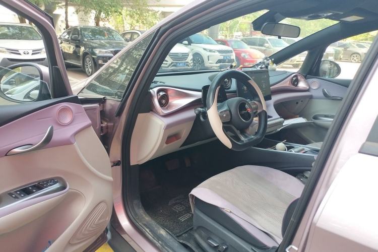 Used BYD Dolphin 2023 420 km Fashion Edition Driver Seat