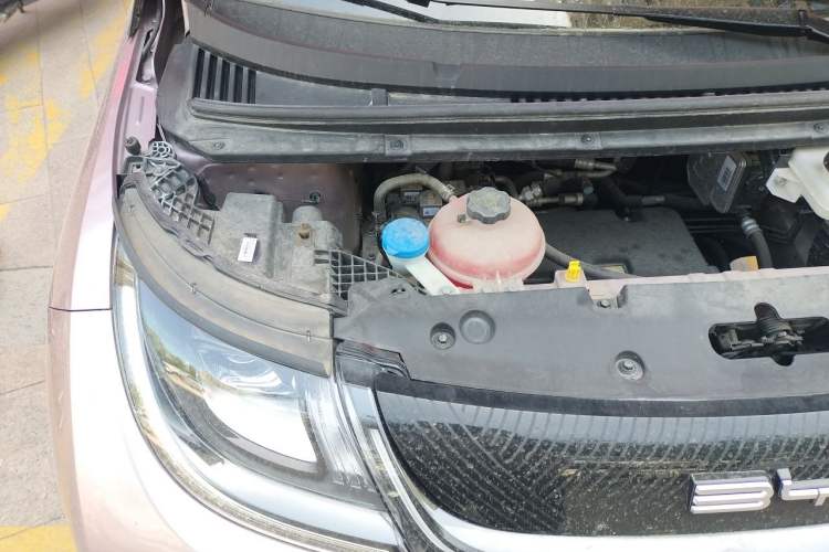 Used BYD Dolphin 2023 420 km Fashion Edition Engine Bay Right