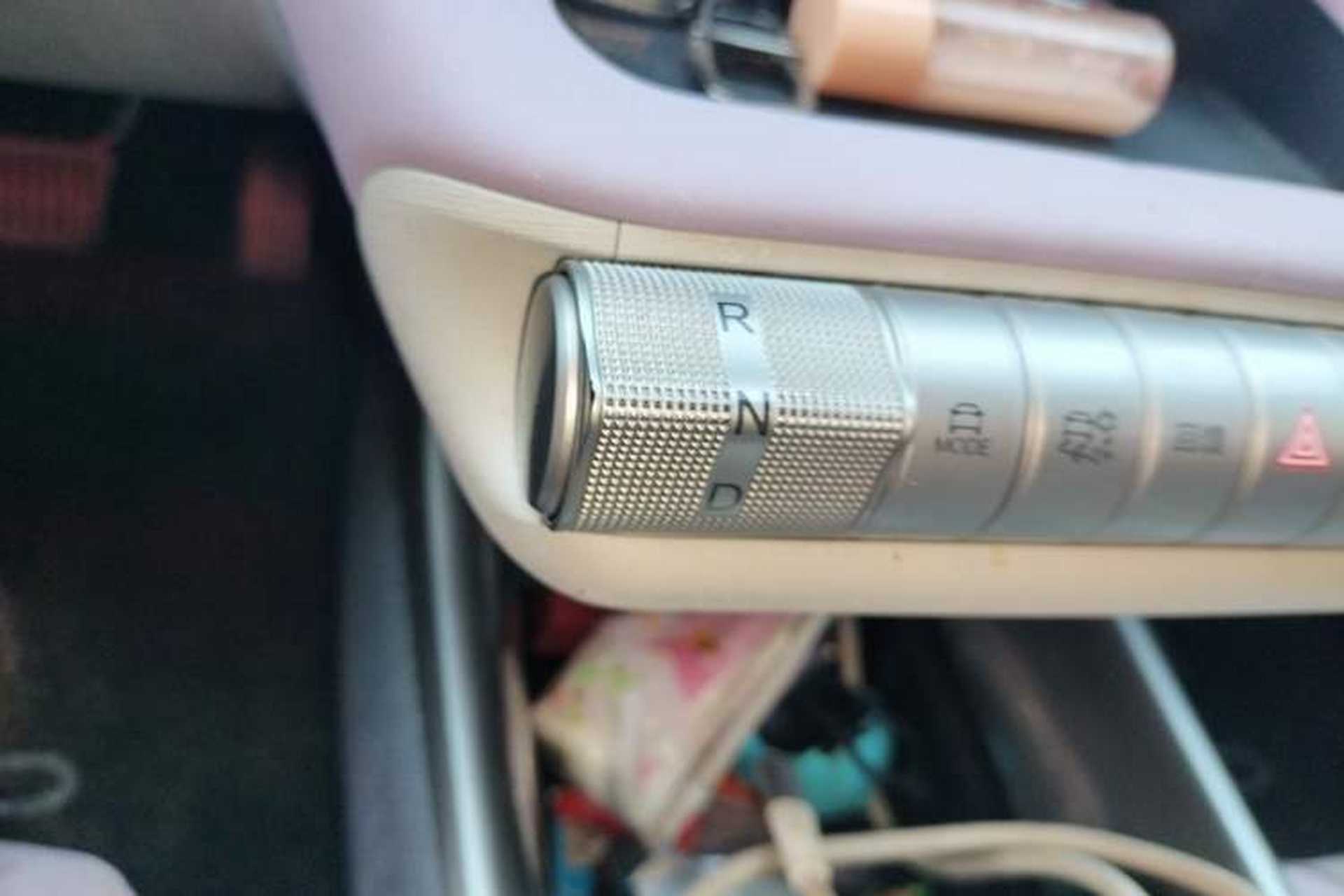 Used BYD Dolphin 2023 420 km Fashion Edition Gear Lever