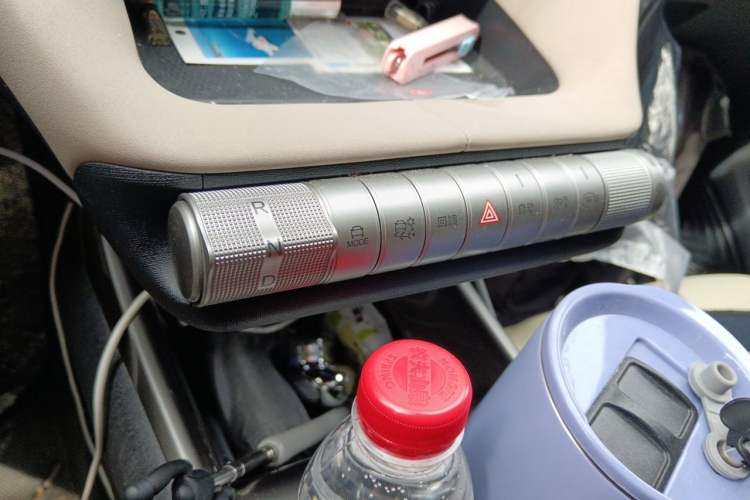 Used BYD Dolphin 2023 420 km Fashion Edition Gear Lever