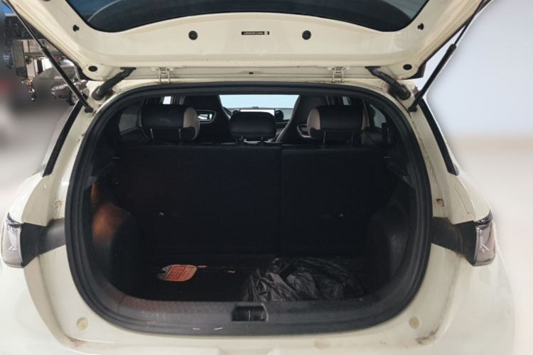 Used BYD Dolphin 2023 420 km Fashion Edition Trunk
