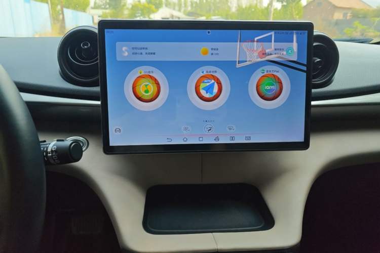 Used BYD Dolphin 2023 420 km Fashion Edition Audio And AC Panel
