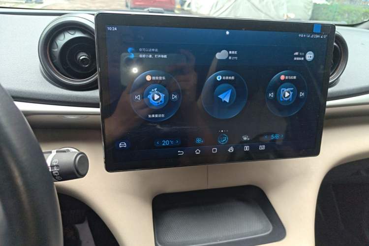 Used BYD Dolphin 2023 420 km Fashion Edition Audio And AC Panel