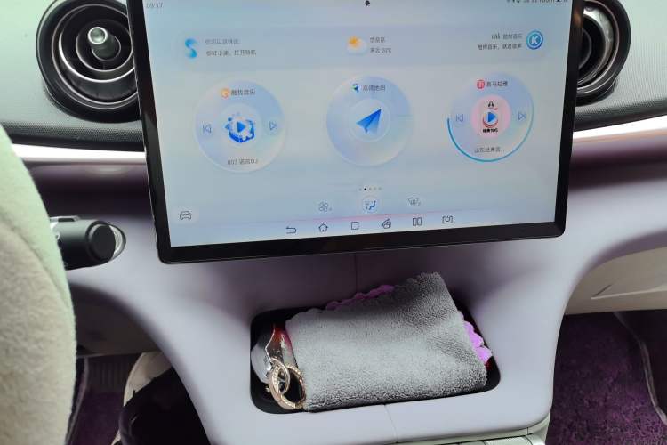 Used BYD Dolphin 2023 420 km Fashion Edition Audio And AC Panel
