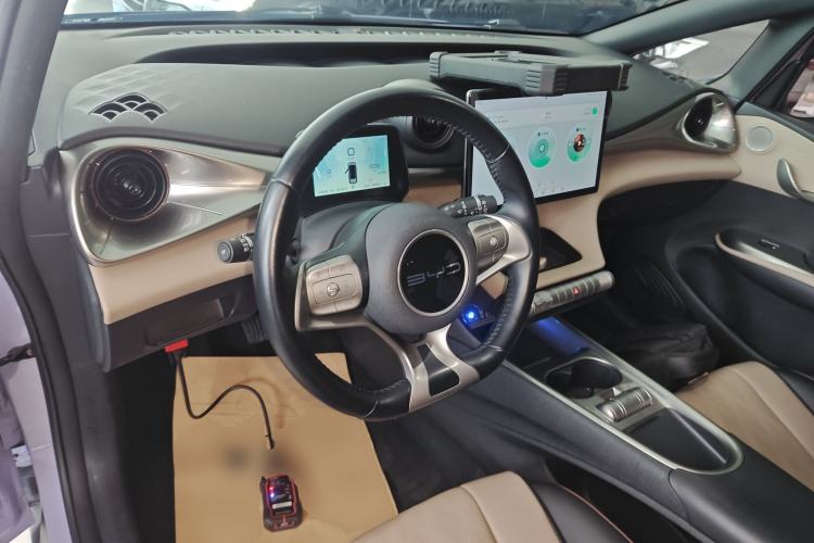 Used BYD Dolphin 2023 420 km Free Version Center Console