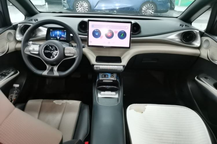 Used BYD Dolphin 2023 420 km Free Version Center Console