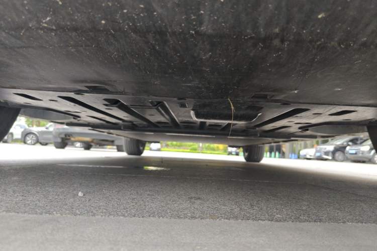 Used BYD Dolphin 2023 420 km Free Version Chassis Front