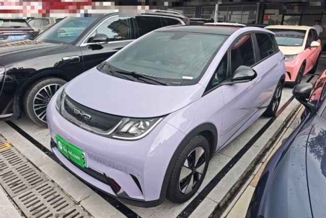 Used BYD Dolphin 2023 420 km Fashion Edition