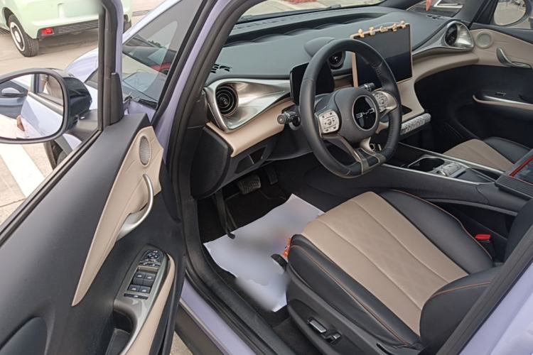 Used BYD Dolphin 2023 420 km Fashion Edition Driver Seat