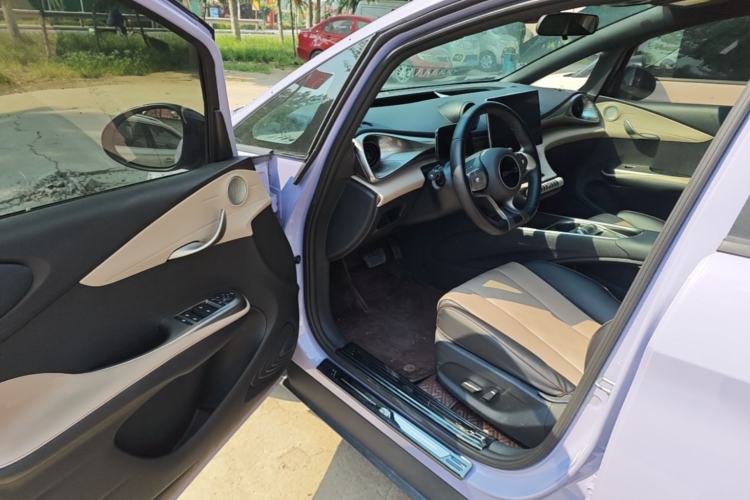 Used BYD Dolphin 2023 420 km Fashion Edition Driver Seat