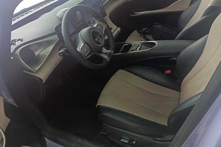 Used BYD Dolphin 2023 420 km Fashion Edition Driver Seat
