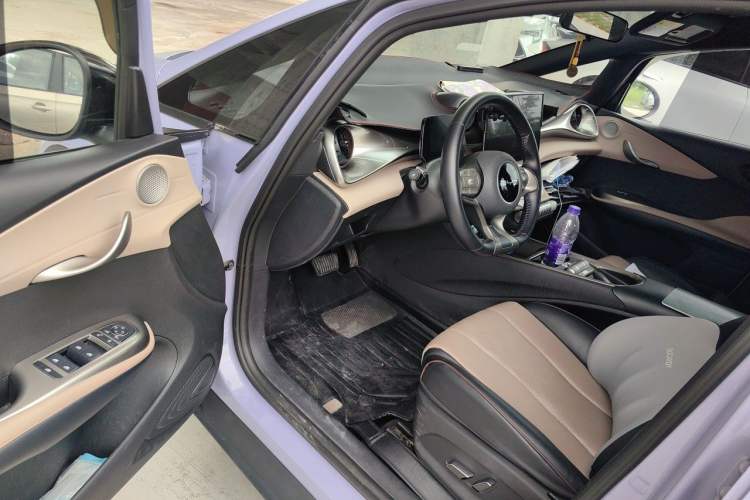 Used BYD Dolphin 2023 420 km Free Version Driver Seat